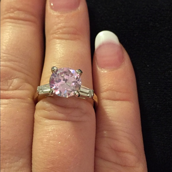 🟢 5/45 Beautiful Pink Stone Ring - Picture 5 of 5